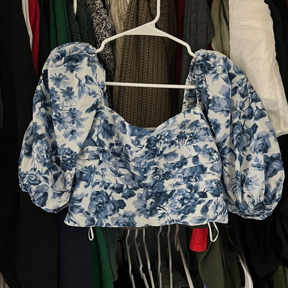 Abercrombie & Fitch Blue Floral Puff Sleeve Blouse